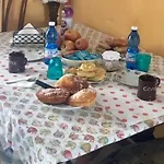 Alojamento de Acomodação e Pequeno-almoço Il Melograno With Private Bathrooms 3*