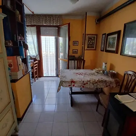 Oda ve Kahvaltı Il Melograno With Private Bathrooms